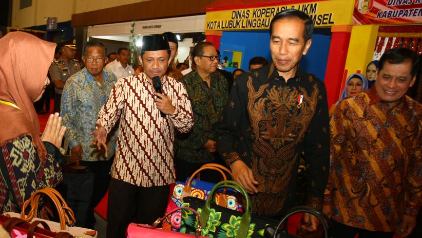 Presiden Jokowi Hadiri Hari Koperasi Nasional Ke-71 - Bagian 1
