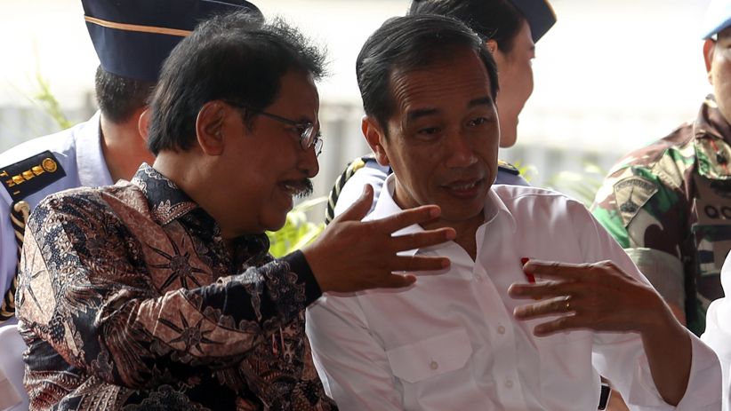 Presiden Jokowi Bagikan 6.000 Sertifikat Tanah untuk Warga Sumsel - Bagian 3