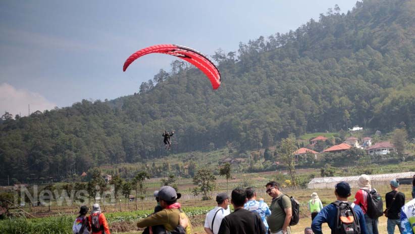 117 Atlet Paralayang Dunia Ramaikan Paragliding Accuracy World Cup 2018 - Bagian 4