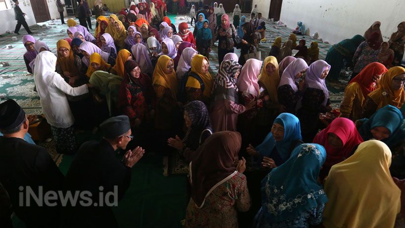 Cegah Paham Radikalisme, Khofifah Tekankan Ajaran Ahlussunnah Wal Jamaah - Bagian 3