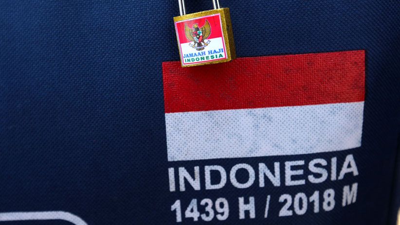 Kloter Pertama Jamaah Calon Haji Embarkasi Surabaya Berangkat ke Tanah Suci - Bagian 8