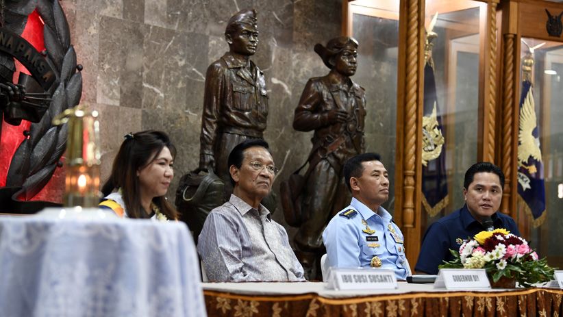 Pesawat TNI AU Kawal Kedatangan Api Obor Asian Games 2018  - Bagian 3