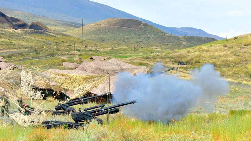 Sejarah, Prajurit Marinir TNI AL Latihan Menembak Meriam Howitzer 105 Mm di Hawaii - Bagian 9