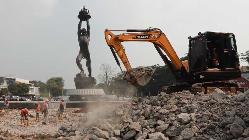 Jelang Asian Games, Pembangunan Pedestrian di Senayan Belum Selesai - Bagian 5