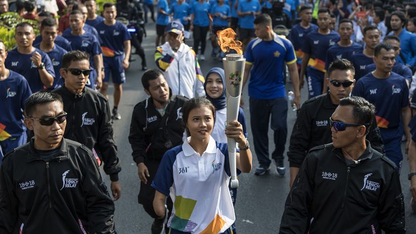 Torch Relay Asian Games 2018 Dimulai, Api Obor akan Lewati 52 Kota - Bagian 3