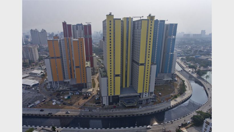 Penampakan dari Udara, Kali Item Dipasang Jaring Sambut Asian Games - Bagian 4