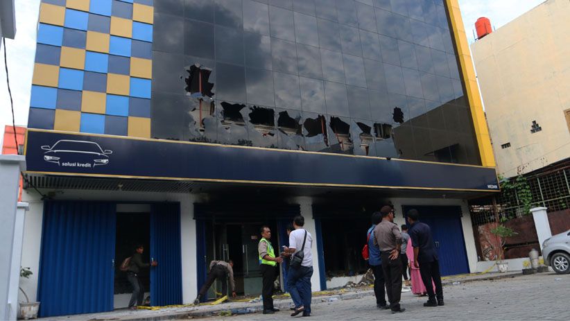 Ini Lokasi Nasabah Bakar Diri Tak Terima Mobil Ditarik Pihak Leasing - Bagian 1