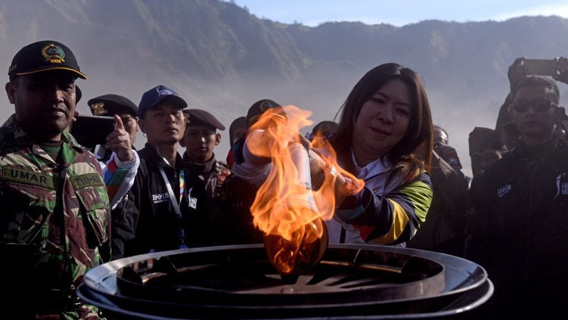 Torch Relay Asian Games 2018 Lintasi Lautan Pasir Gunung Bromo - Bagian 2