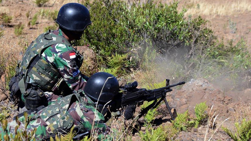 Marinir Indonesia-Amerika Berlatih Menembak Senjata Bantuan di Hawaii - Bagian 5