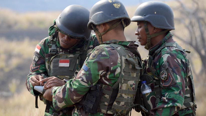 Marinir Indonesia-Amerika Berlatih Menembak Senjata Bantuan di Hawaii - Bagian 7