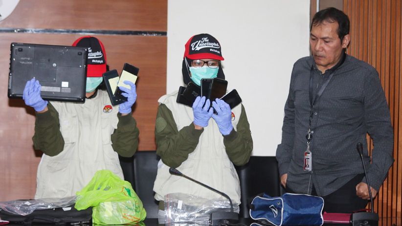 Deretan Tersangka OTT Lapas Sukamiskin Beserta Barang Bukti Suap - Bagian 9