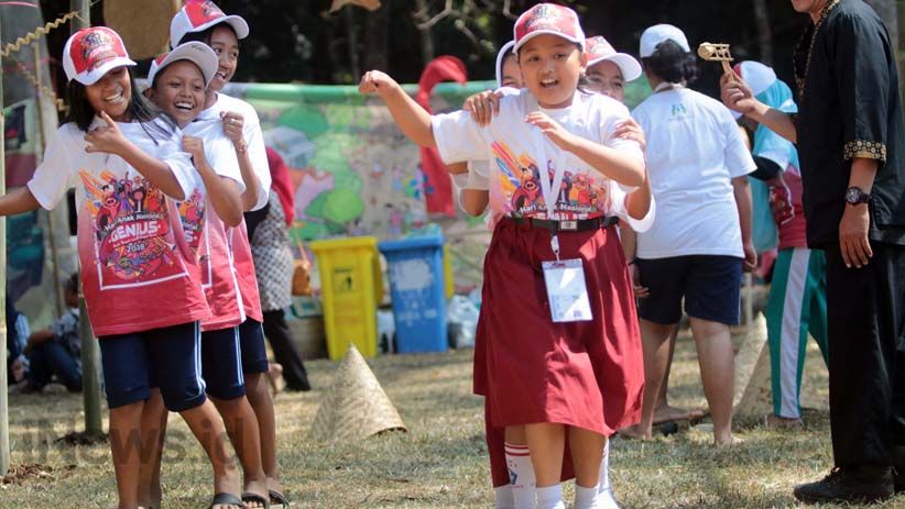 Permainan Tradisional Warnai Peringatan Hari Anak Nasional di Pasuruan - Bagian 3