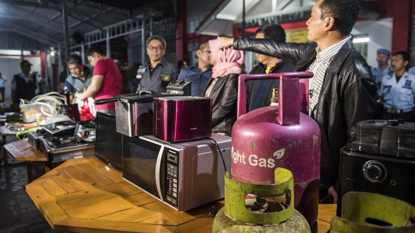 Hasil Sidak Lapas Sukamiskin, Uang Ratusan Juta dan Barang Mewah Disita - Bagian 4