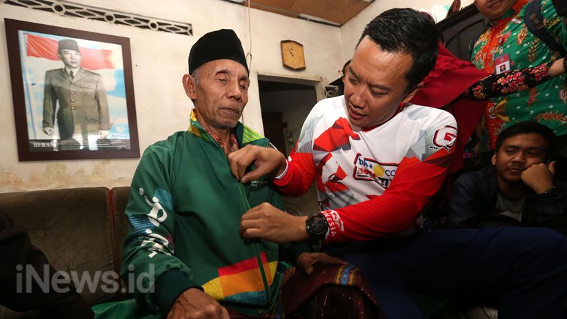 Menpora Kunjungi Mantan Altet Tunanetra di Surabaya - Bagian 2