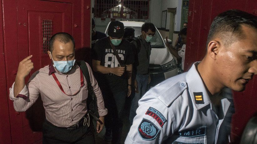 KPK Sita Sejumlah Barang Bukti Usai Geledah Lapas Sukamiskin - Bagian 2