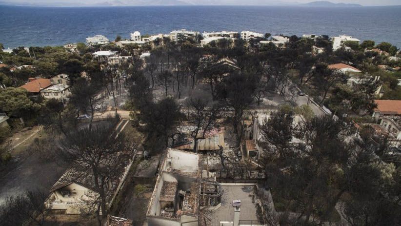Foto-Foto Kebakaran Hutan di Yunani, 74 Orang Tewas  - Bagian 10