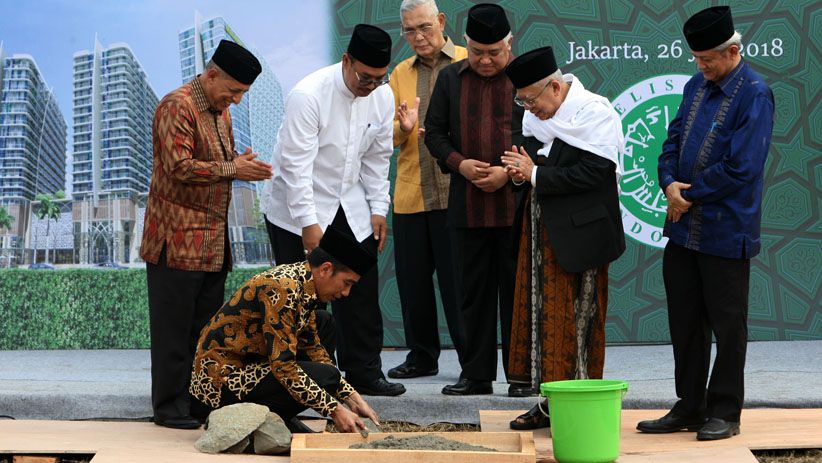 Presiden Jokowi Letakkan Batu Pertama Menara MUI di Cipayung - Bagian 2