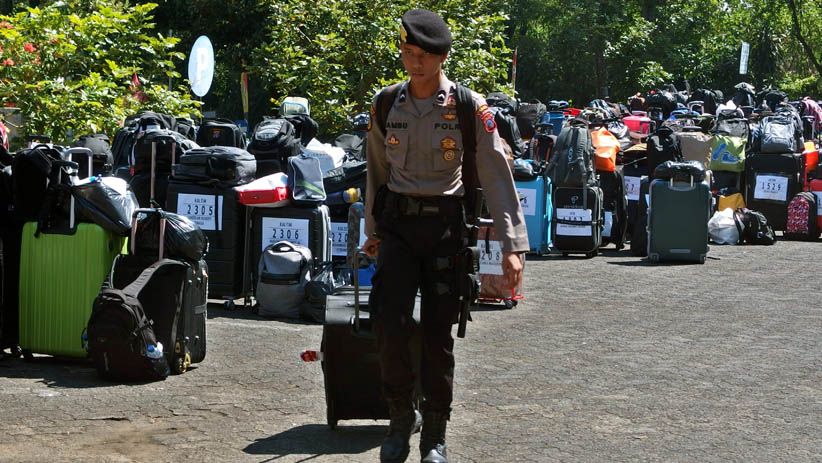 Suasana Haru saat Pengumuman Kelulusan Calon Taruna Akpol - Bagian 3