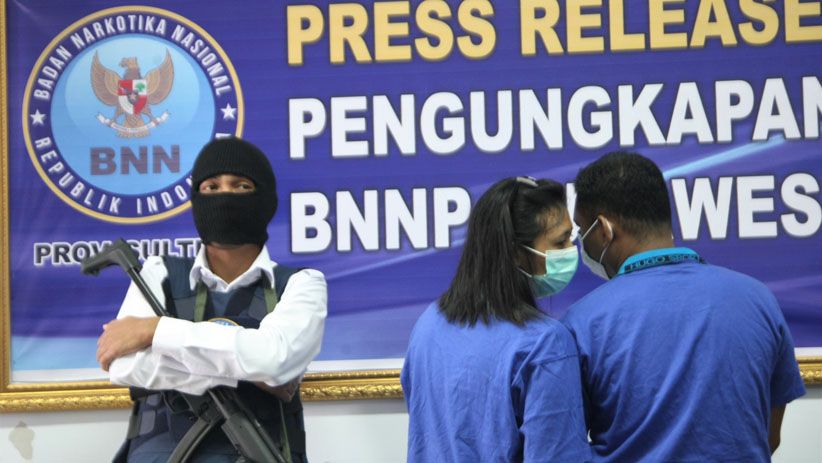BNN Gagalkan Pengiriman 1,7 Kg Sabu di Bandara Haluoleo - Bagian 1