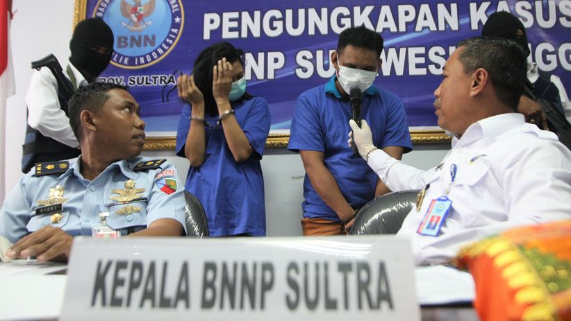 BNN Gagalkan Pengiriman 1,7 Kg Sabu di Bandara Haluoleo - Bagian 2