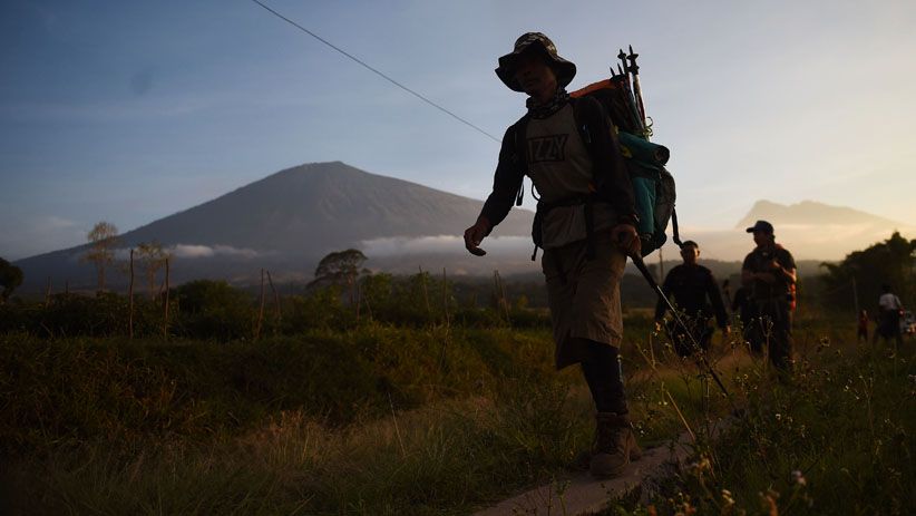 Begini Kondisi 560 Pendaki Gunung Rinjani yang Sempat Terjebak Longsor - Bagian 6
