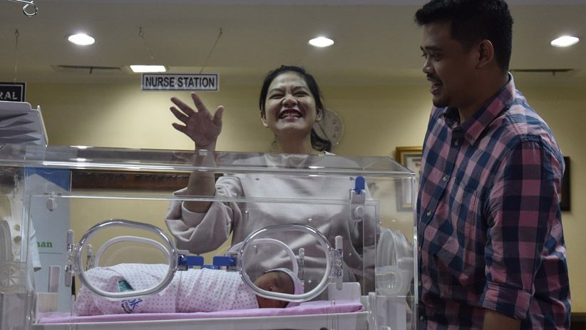Foto Kahiyang-Bobby Memperkenalkan Sedah Mirah Nasution ke Publik - Bagian 2
