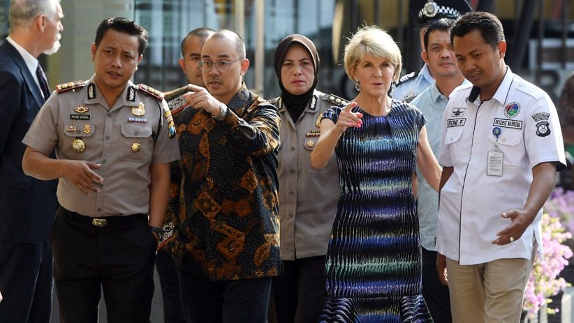 Menlu Australia Julie Bishop Cek Lokasi Teror Bom Polrestabes Surabaya - Bagian 2