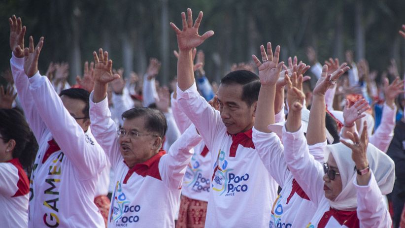 Foto 65 Ribu Warga Senam Poco-Poco Pecahkan Rekor Dunia - Bagian 4