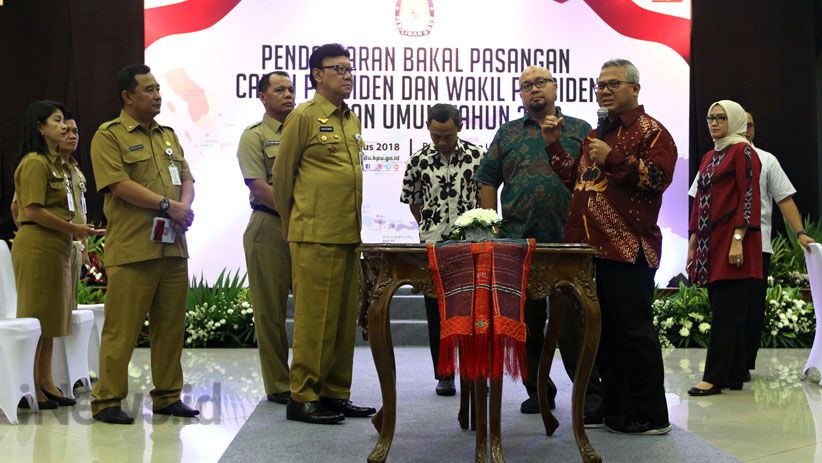 Mendagri Pantau Proses Pendaftaran Capres dan Cawapres di KPU - Bagian 2