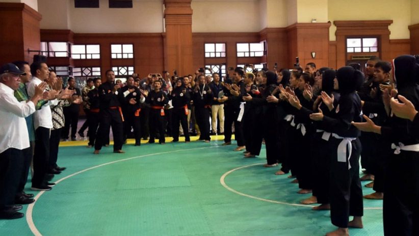 Jokowi Optimistis Atlet Pencak Silat Peroleh Lebih dari 2 Medali Emas - Bagian 2