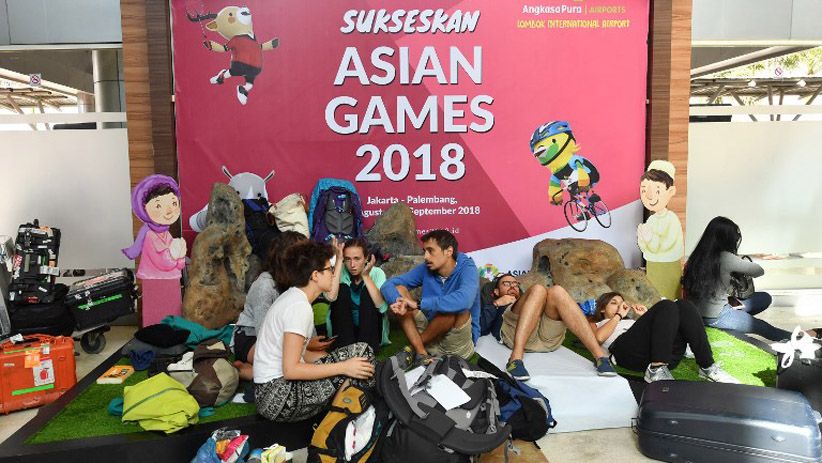 Pascagempa, Wisatawan Asing Tinggalkan Kawasan Wisata Lombok - Bagian 3