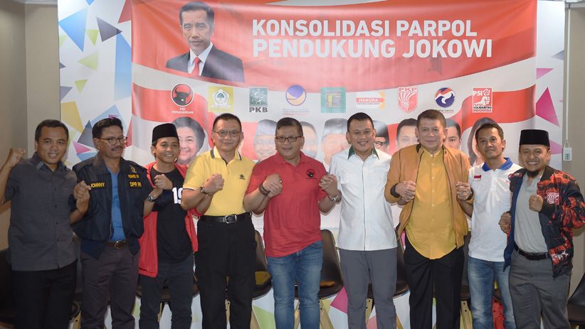 Foto Pertemuan 9 Sekjen Parpol Pendukung Jokowi  - Bagian 1