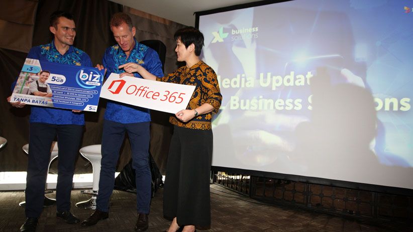 XL Axiata Luncurkan Paket XL Biz dengan Office 365 - Bagian 1