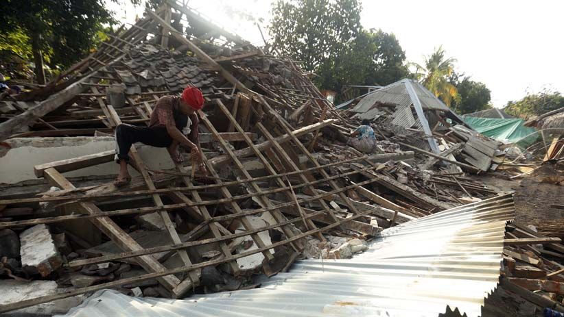 Akibat Gempa 7 SR, Desa di Lombok Utara Ini Hanya Tinggal Puing - Bagian 1