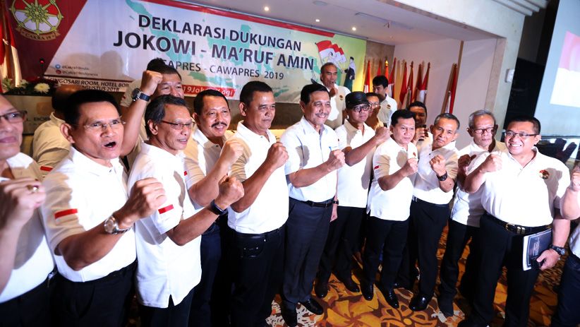Luhut dan Purnawirawan TNI Deklarasi Dukung Jokowi-Ma'ruf Amin  - Bagian 3
