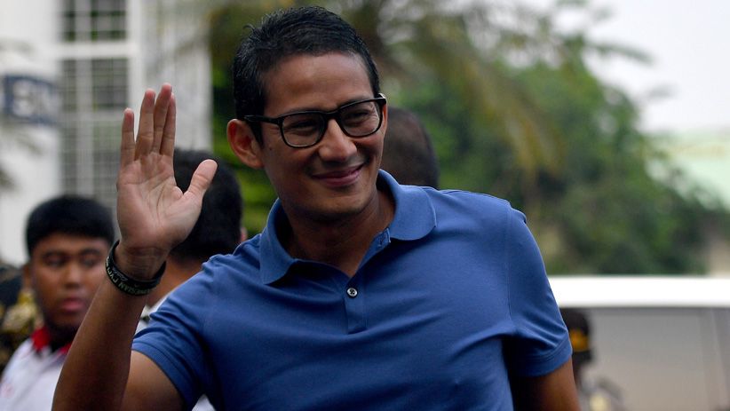 Jalani Tes Kesehatan, Prabowo-Sandi Tiba di RSPAD - Bagian 2