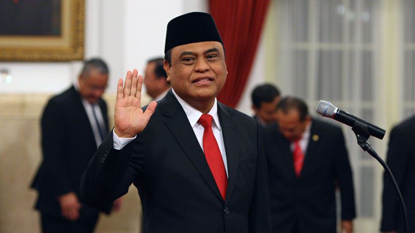 Dilantik Presiden Jokowi, Komjen Syafruddin Resmi Jadi Menpan RB - Bagian 5