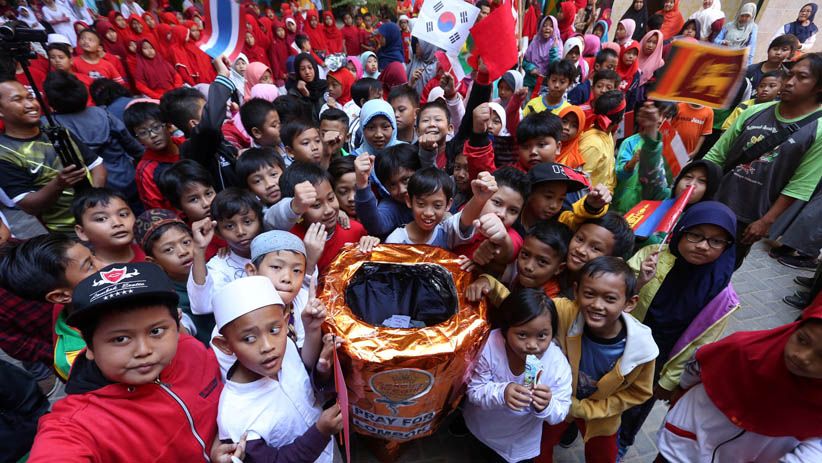 Aksi Teatrikal Pelajar SD Kreatif Surabaya Sambut Hari Kemerdekaan RI - Bagian 2