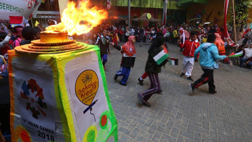 Aksi Teatrikal Pelajar SD Kreatif Surabaya Sambut Hari Kemerdekaan RI - Bagian 4
