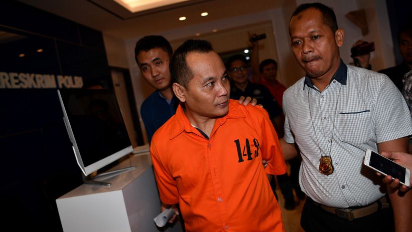 Mabes Polri Tangkap Pemimpin Sekte Penghapus Utang UN Swissindo - Bagian 3