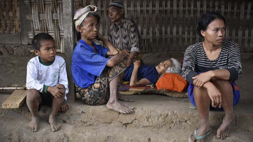 Warga Dusun Tereng Tepus Lombok Utara Belum Terima Bantuan - Bagian 1