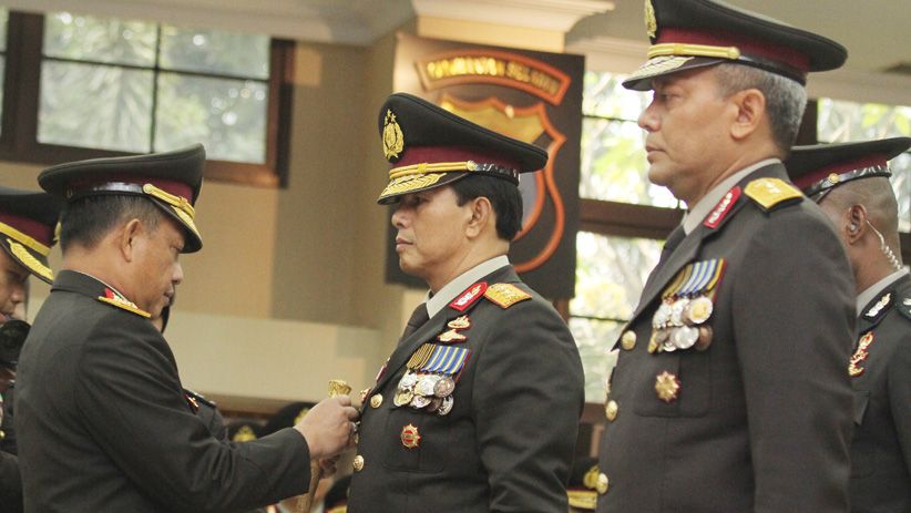 Komjen Pol Ari Dono Sukmanto Resmi Jabat Wakapolri - Bagian 1