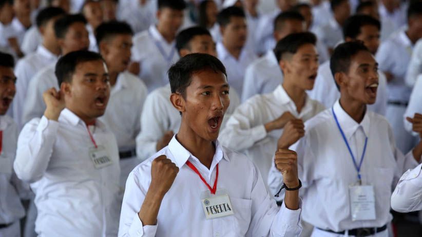 Perkuat Nasionalisme, Mahasiswa Baru Unitomo Kunjungi Koarmada - Bagian 7