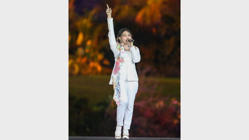 Meraih Bintang Via Vallen Meriahkan Pembukaan Asian Games 2018 - Bagian 2
