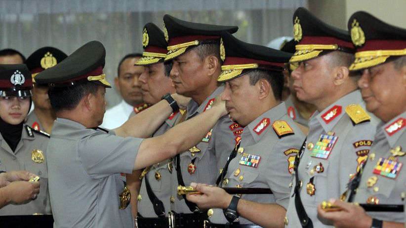 Kapolri Lantik 6 Kapolda Baru - Bagian 1