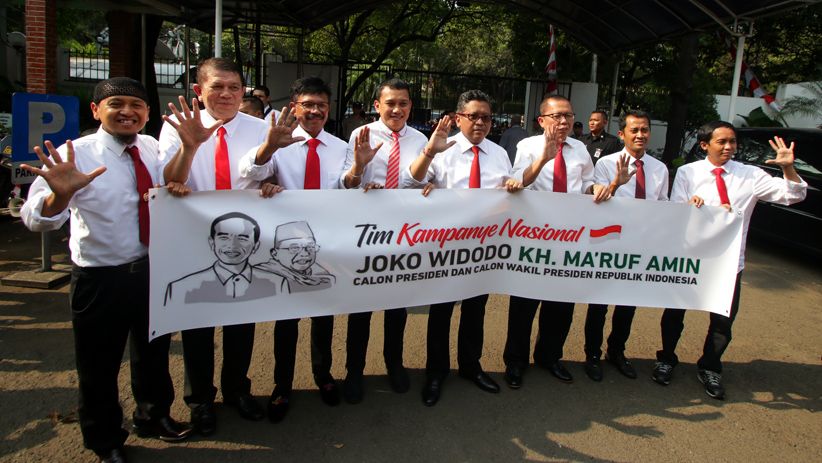 9 Sekjen Parpol Pendukung Jokowi-Ma'ruf Amin Naik Moge ke KPU - Bagian 2