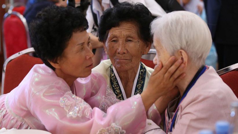 Hari Terakhir Reuni Keluarga Korsel dan Korut setelah 7 Dekade Tak Bertemu - Bagian 4