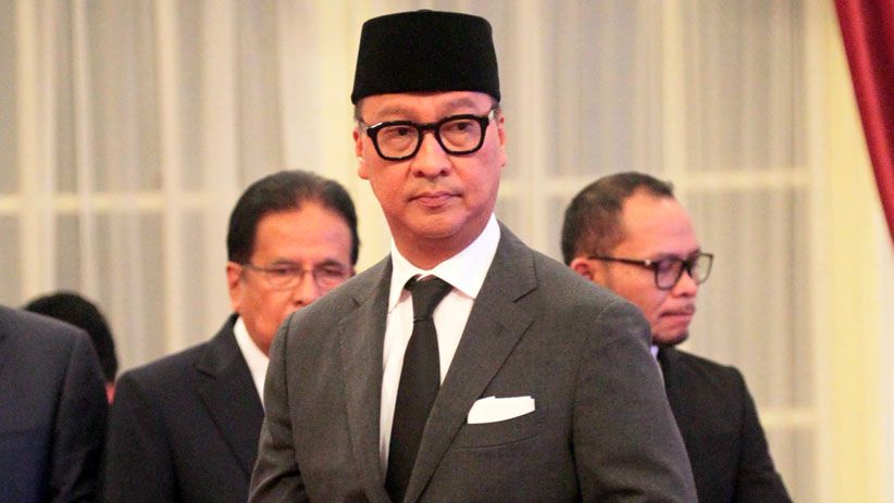 Presiden Jokowi Lantik Agus Gumiwang Jadi Mensos Gantikan Idrus Marham - Bagian 4