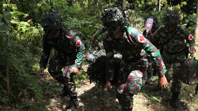 450 Prajurit TNI Penjaga Perbatasan Latihan Tempur di Tengah Hutan - Bagian 2
