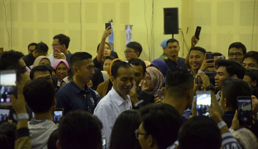 Jokowi Ajak Generasi Muda untuk Ciptakan Peluang di Era Revolusi Industri 4.0 - Bagian 2